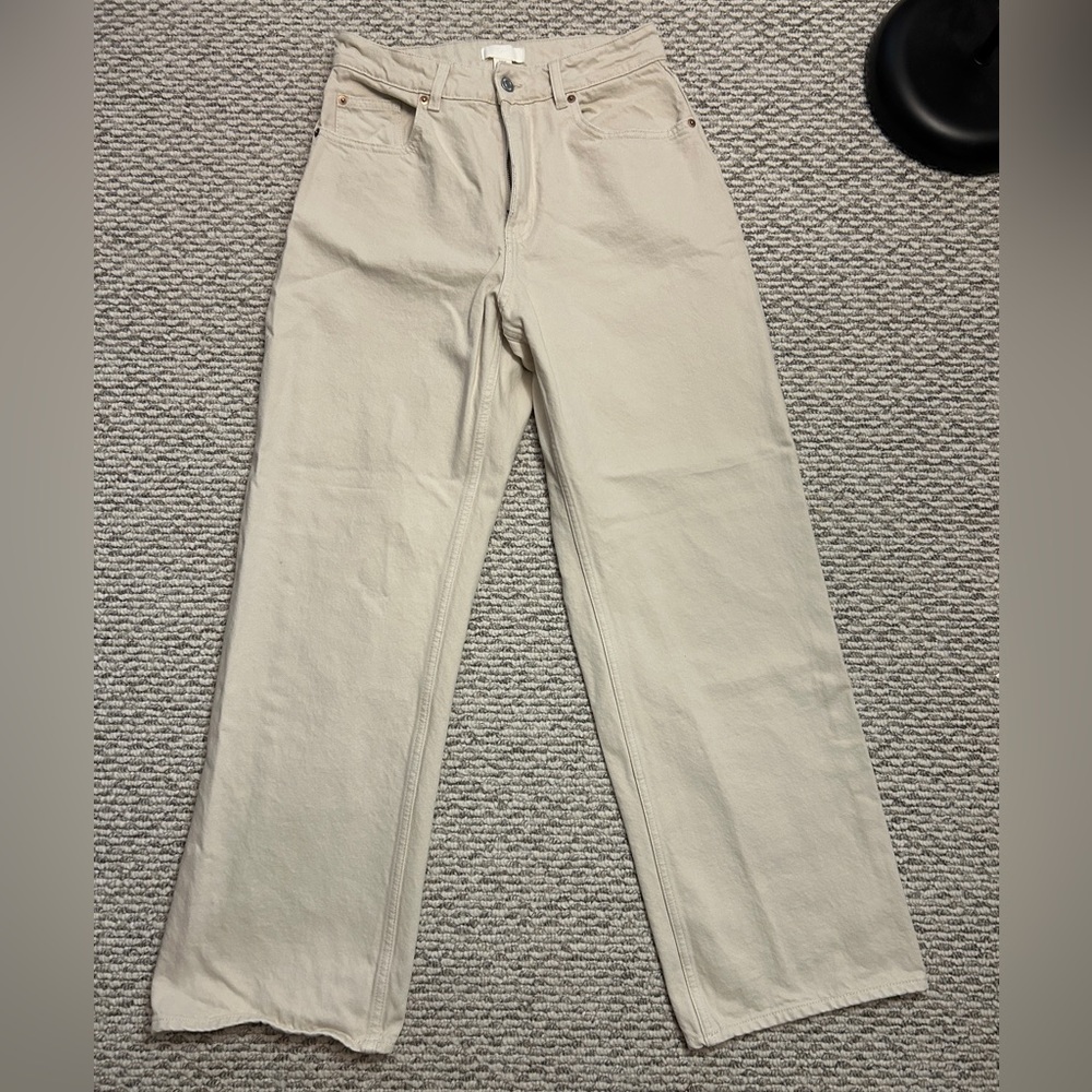 H&M WIDE LEG CREAM JEANS